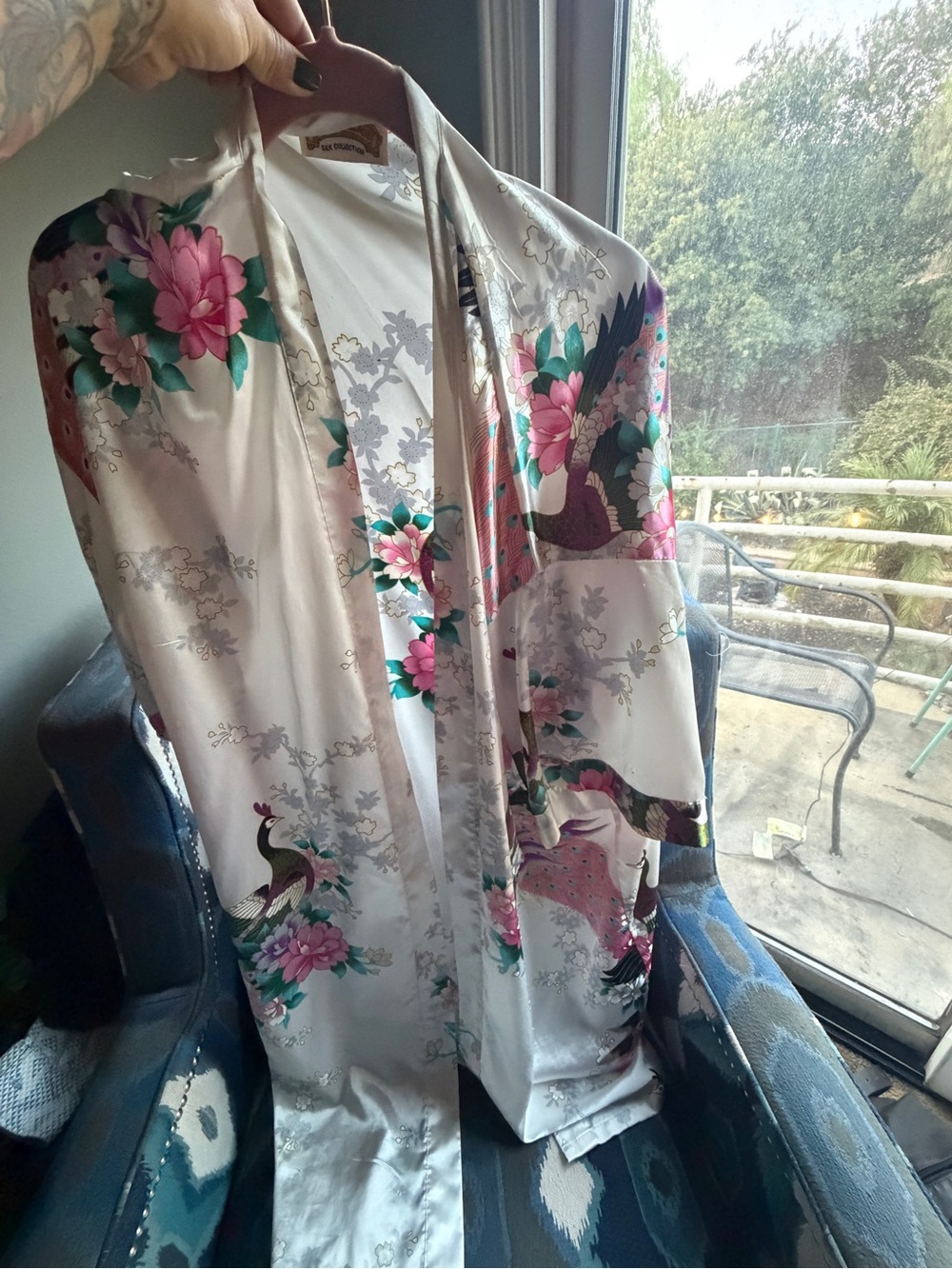 Silky Floral Peacock Kimono Robe - Cream with Pink & Teal